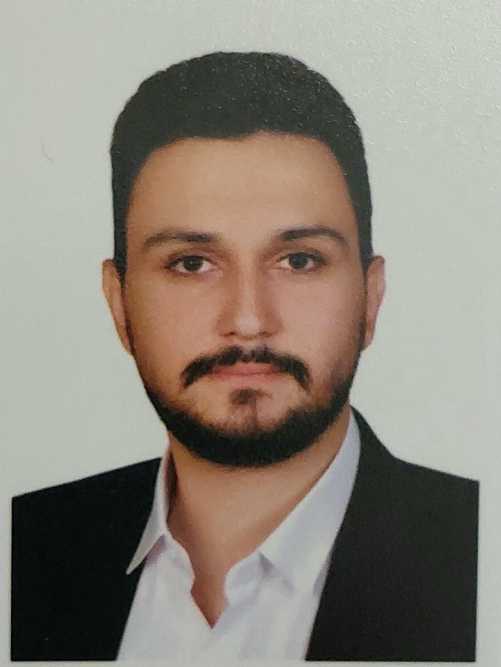 اعضا و مشاوران حقیقی -